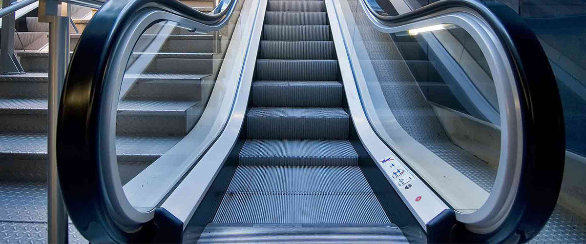 How Otis Escalator Steps Ensure Safe Operation
